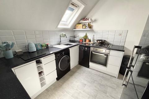 2 bedroom flat for sale, Hastings Road, Bexhill on Sea TN40