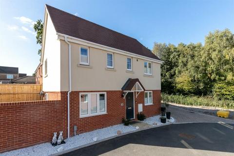 3 bedroom detached house for sale, Preston Hall Close, Bexhill on Sea TN39