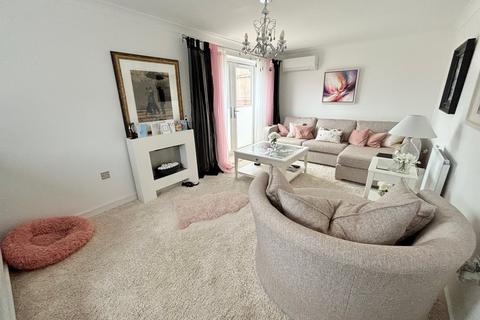 3 bedroom detached house for sale, Preston Hall Close, Bexhill on Sea TN39