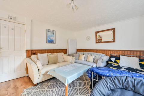 undefined, Rye Close, Guildford, GU2