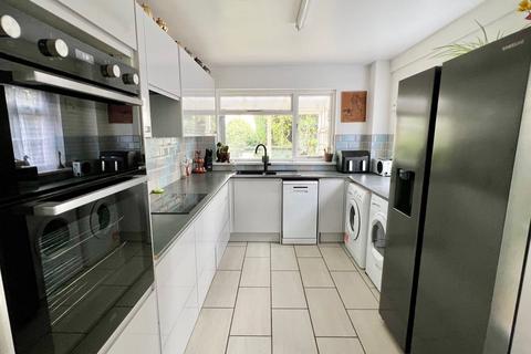 2 bedroom flat for sale, 53 Collington Avenue, Bexhill on Sea TN39