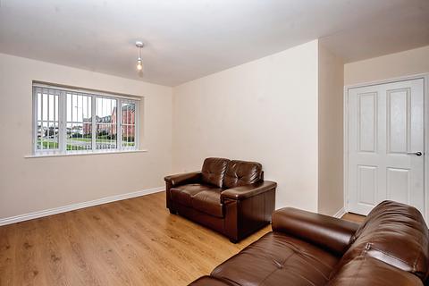 2 bedroom apartment to rent, Kenneth Close, Merseyside L34