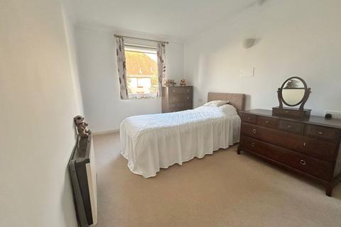 1 bedroom flat for sale, Brookfield Road, Bexhill on Sea TN40