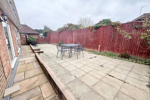 2 bedroom detached bungalow for sale, Turkey Road, Bexhill on Sea TN39