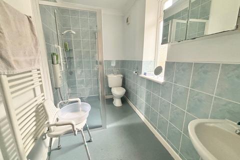 2 bedroom detached bungalow for sale, Turkey Road, Bexhill on Sea TN39