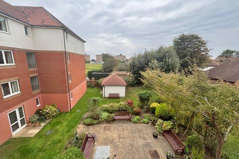 undefined, Llewelyn Lodge, Bexhill on Sea TN39