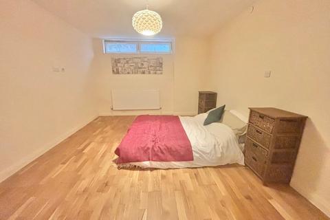 1 bedroom flat for sale, Silchester Mews, 15a Silchester Road, St Leonards on Sea TN38