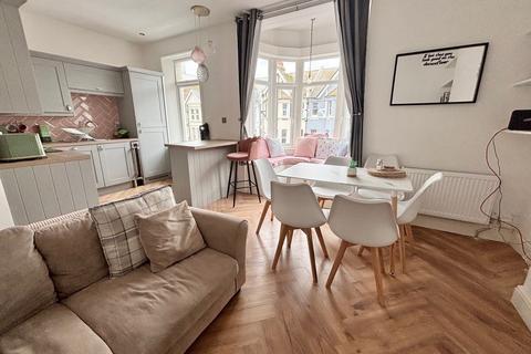 3 bedroom flat for sale, Sackville Road, Bexhill on Sea TN39