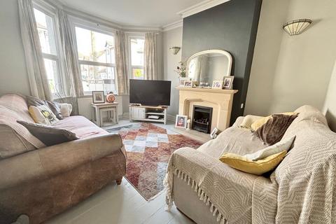 3 bedroom terraced house for sale, Windsor Road, Bexhill on Sea TN39
