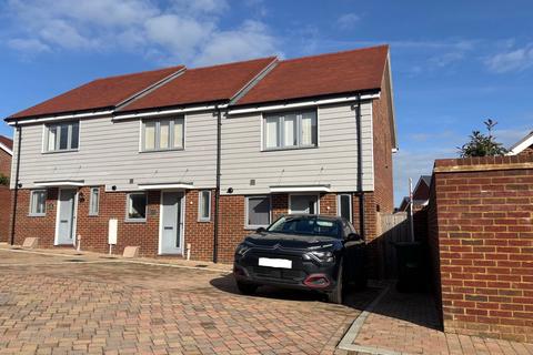 Buttercup Close, East Sussex TN40