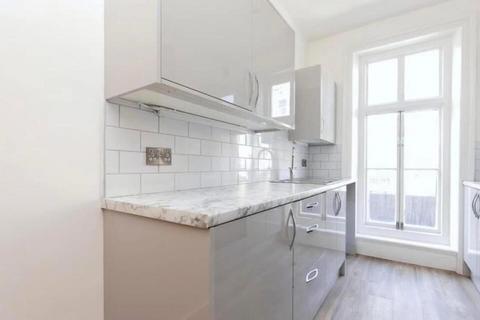 2 bedroom flat for sale, Sackville Road, Bexhill on Sea TN39
