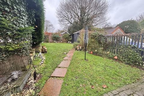 undefined, New Cut, Hastings TN35