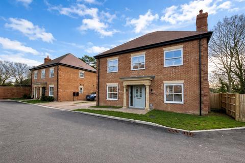 4 bedroom detached house for sale, Saddlers Place, Bexhill on Sea TN39
