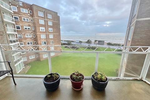 2 bedroom flat for sale, West Parade, Bexhill on Sea TN39