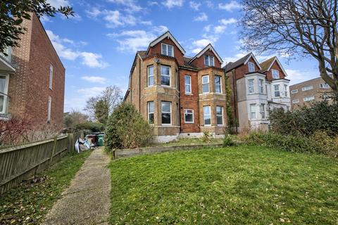 17 Buckhurst Road, Bexhill on Sea TN40