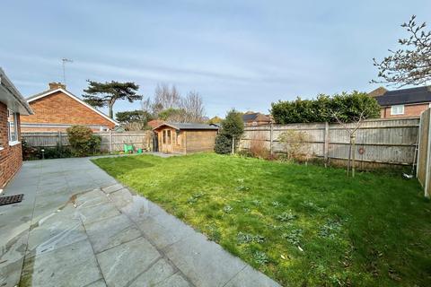 2 bedroom detached bungalow for sale, The Fairway, Bexhill on Sea TN39