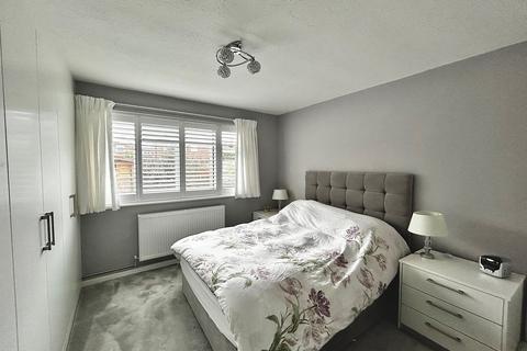 2 bedroom detached bungalow for sale, The Fairway, Bexhill on Sea TN39