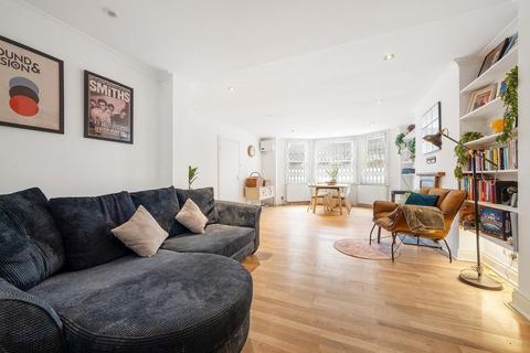 2 bedroom flat for sale, St. Saviour's Road, SW2