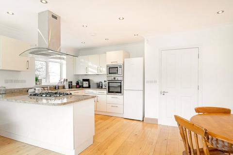 3 bedroom apartment for sale, Monkville Avenue, Temple Fortune, NW11