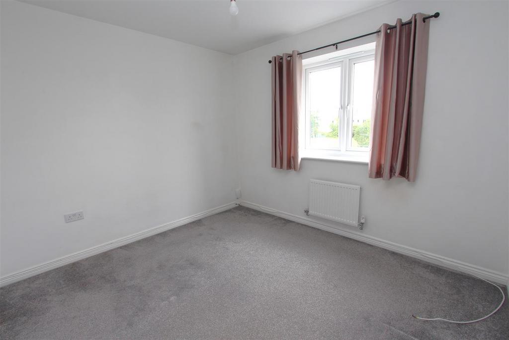 Bedroom 2.JPG