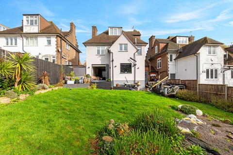 undefined, Pollards Hill West, London SW16