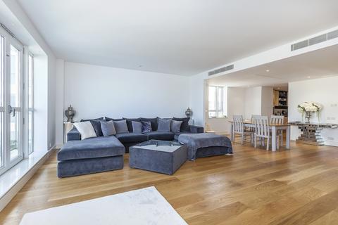 3 bedroom penthouse to rent, Hanover House, E14