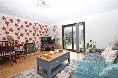 3 bedroom semi-detached house for sale, Mary Rose Avenue, Wootton Bridge, Ryde, Isle Of Wight