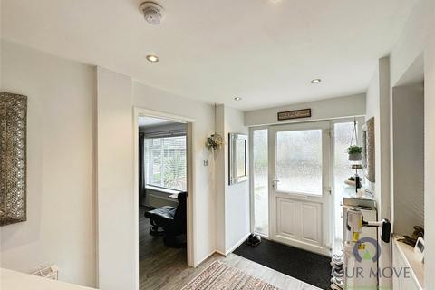 3 bedroom semi-detached house for sale, Aylesbury Avenue, East Sussex BN23