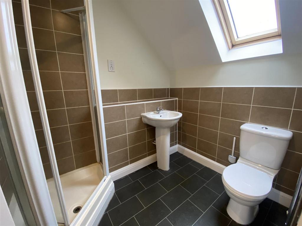 En Suite Shower Room