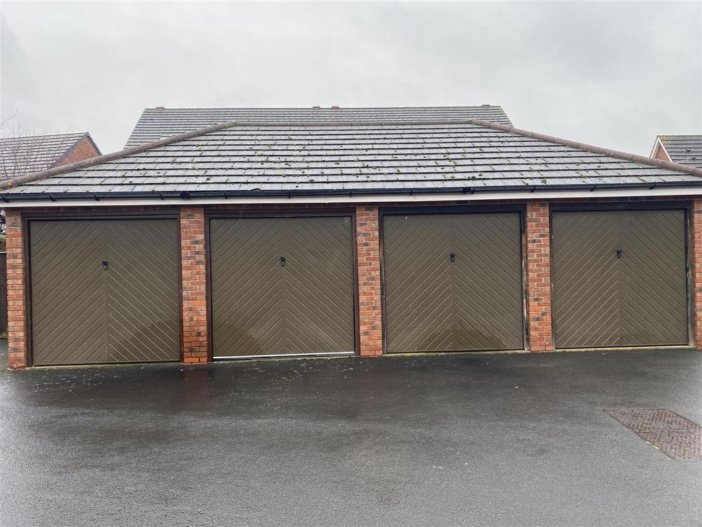 Garage En-Bloc