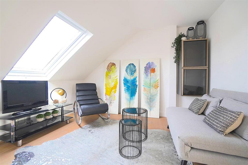 Living Room.JPG