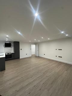 2 bedroom apartment to rent, Mitchley Hill, South Croydon CR2