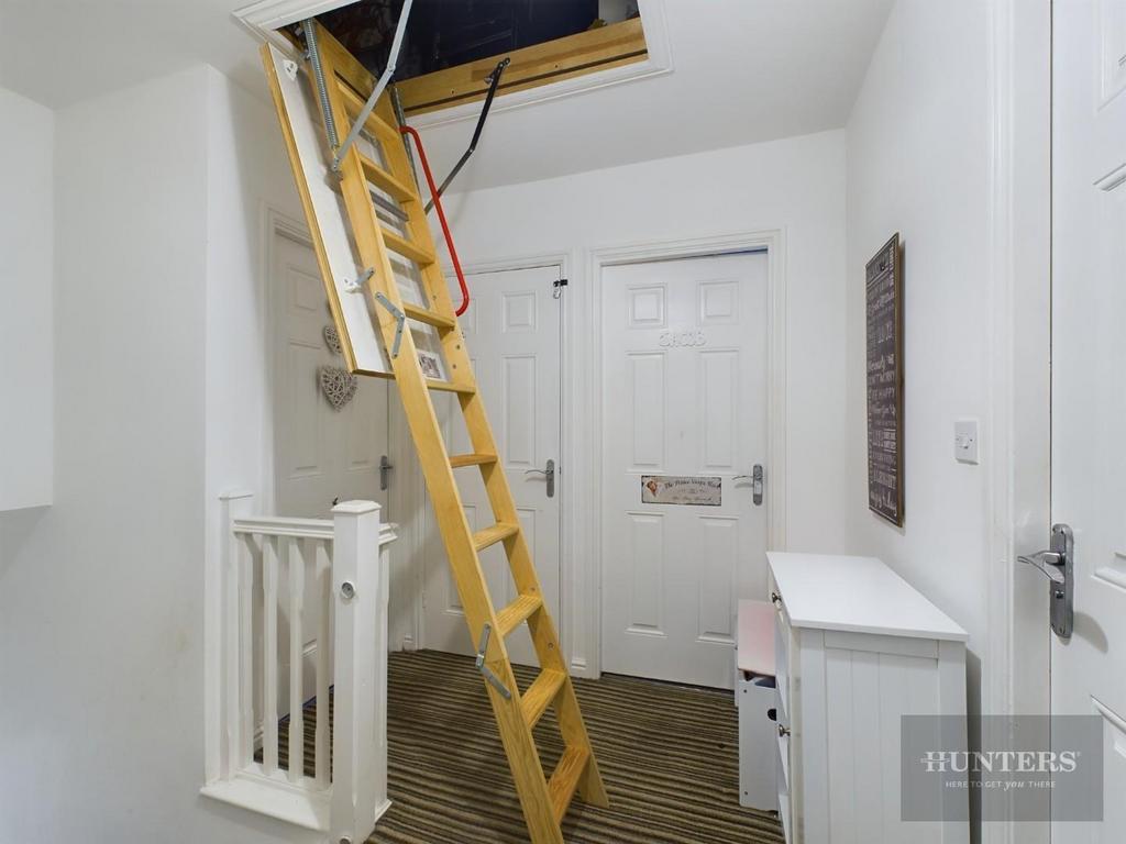 Landing / Loft ladders