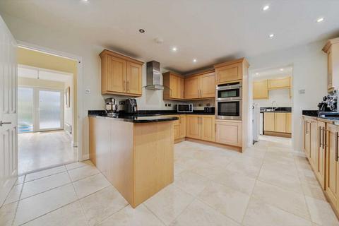 undefined, Mottram, Highfield Crescent, Hindhead