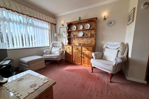 4 bedroom detached house for sale, Lomond Close,, Woodsmoor