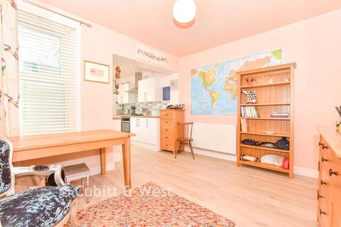 2 bedroom terraced house for sale, Priory Road, Southsea PO4