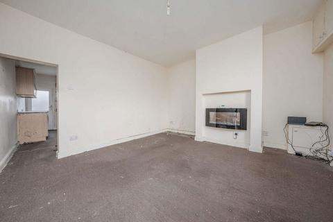 2 bedroom terraced house for sale, Bolton Road, Aspull, Wigan, Greater Manchester, WN2 1PX