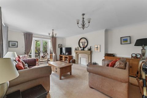 4 bedroom detached house for sale, Colchester Road, Wix