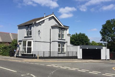 undefined, Church Road, Birkenhead, Merseyside, CH42 5LF