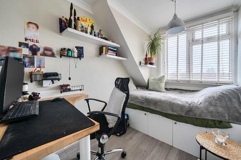 4 bedroom semi-detached house for sale, Woodlands Road, Ditton, Aylesford