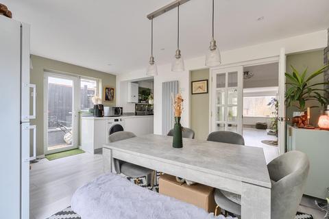 4 bedroom semi-detached house for sale, Woodlands Road, Ditton, Aylesford