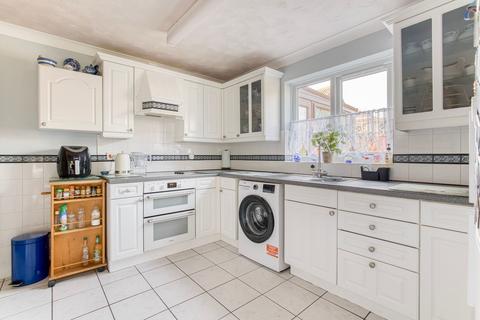 undefined, Willow Court, Beetley
