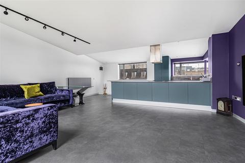 2 bedroom duplex for sale, Christ's Lane, Cambridge CB1