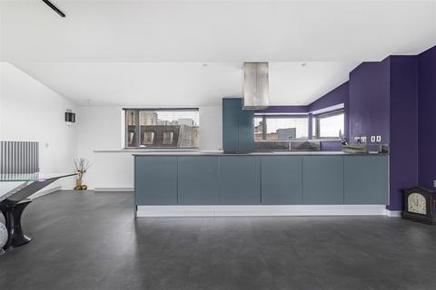 2 bedroom duplex for sale, Christ's Lane, Cambridge CB1