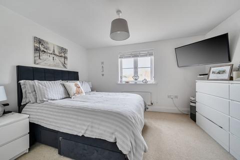 2 bedroom end of terrace house for sale, Pipit Green, Bracknell, Berkshire