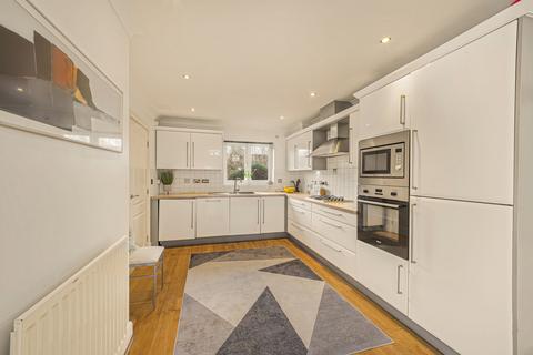 3 bedroom terraced house for sale, Waterside, Sale