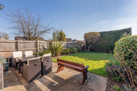 3 bedroom end of terrace house for sale, Cranbrook Drive, Maidenhead SL6