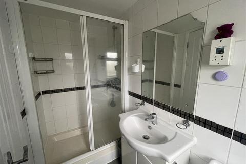 undefined, Kingsbridge Crescent, Southall