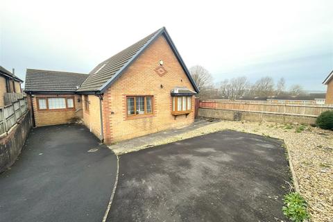 4 bedroom detached bungalow for sale, Whitley Road, Loughor, Swansea