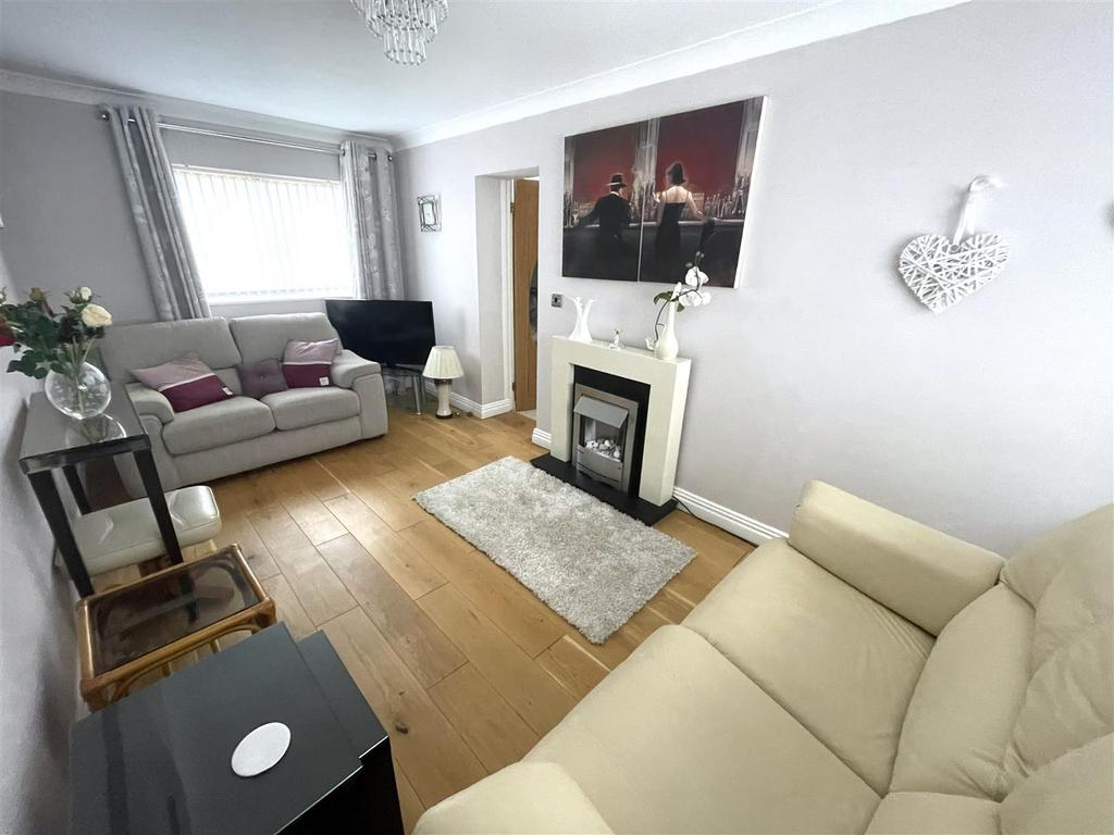 Sitting Room.jpg